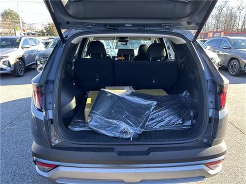 2026 Hyundai TUCSON Hybrid SEL