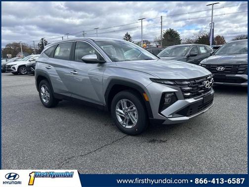 2026 Hyundai TUCSON SE