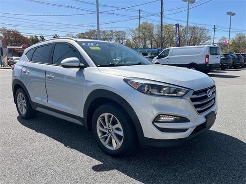 2018 Hyundai TUCSON SEL