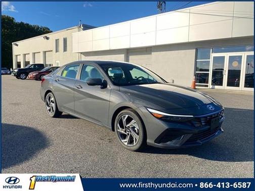 2025 Hyundai ELANTRA SEL Convenience