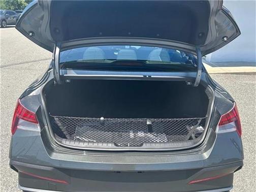 2025 Hyundai ELANTRA HEV SEL Sport