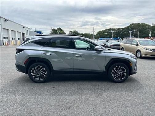 2025 Hyundai TUCSON Hybrid Limited