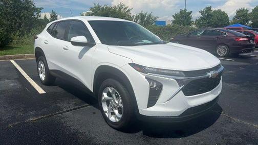 White 2024 Chevrolet Trax LS
