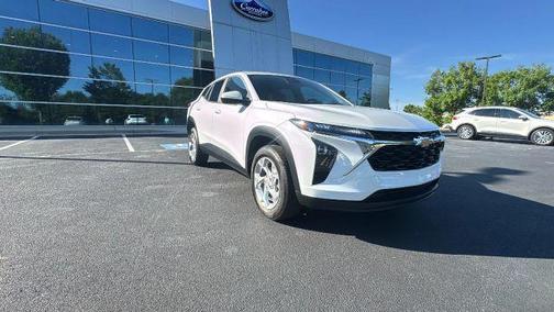 White 2024 Chevrolet Trax LS
