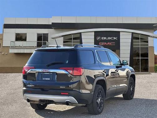 2018 GMC Acadia SLT-1