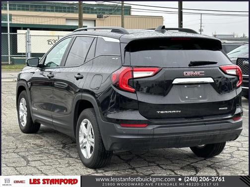 2022 GMC Terrain SLE