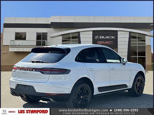2021 Porsche Macan Base (PDK)