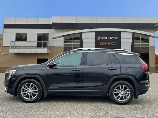 2022 GMC Terrain SLT