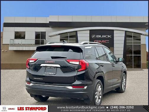 2022 GMC Terrain SLT