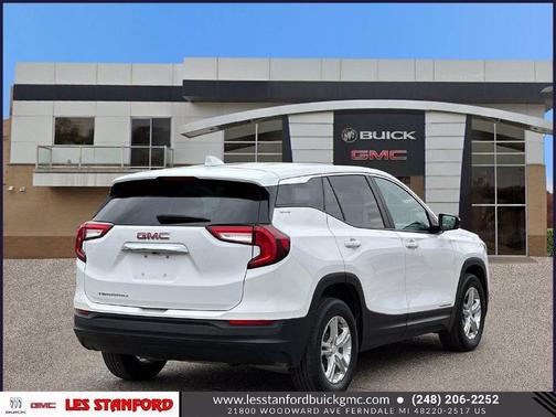 Summit White 2023 GMC Terrain FWD SLE