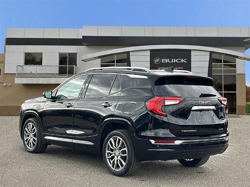 2022 GMC Terrain Denali