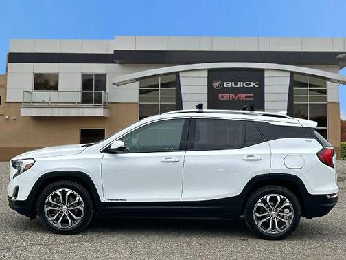Summit White 2019 GMC Terrain SLT