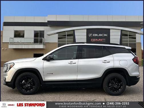 2022 GMC Terrain AWD AT4