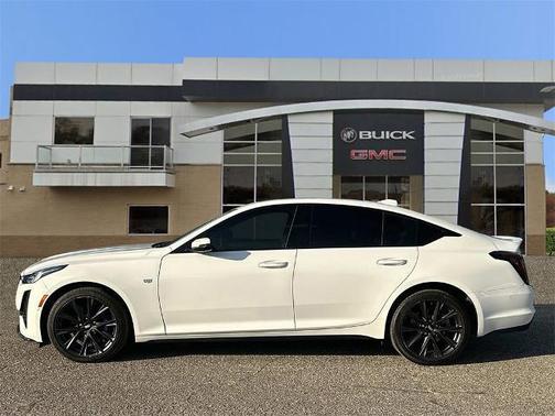 2023 Cadillac CT5 Sport