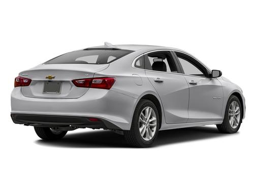 Silver Ice Metallic 2017 Chevrolet Malibu 1LT
