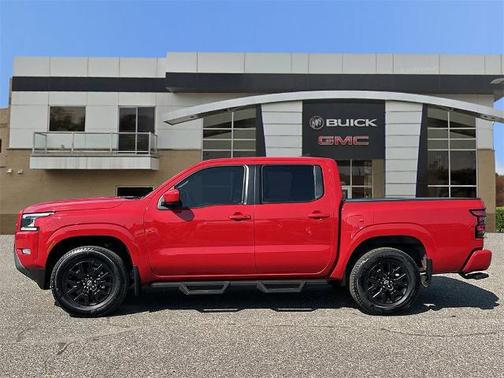 2022 Nissan Frontier SV