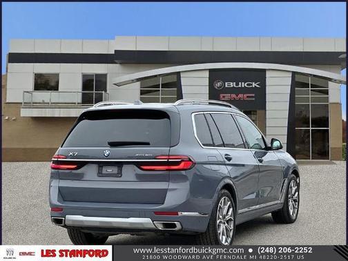 2023 BMW X7 xDrive40i