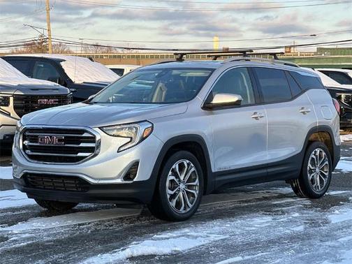 2020 GMC Terrain SLT