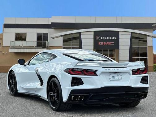 Arctic White 2021 Chevrolet Corvette Stingray w/1LT