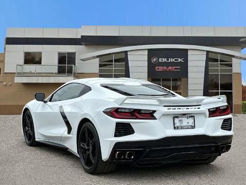 Arctic White 2021 Chevrolet Corvette Stingray w/1LT