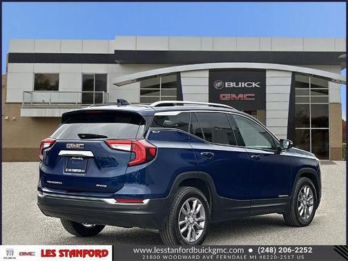 2022 GMC Terrain SLT
