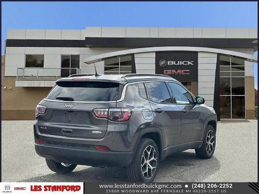 2024 Jeep Compass Latitude