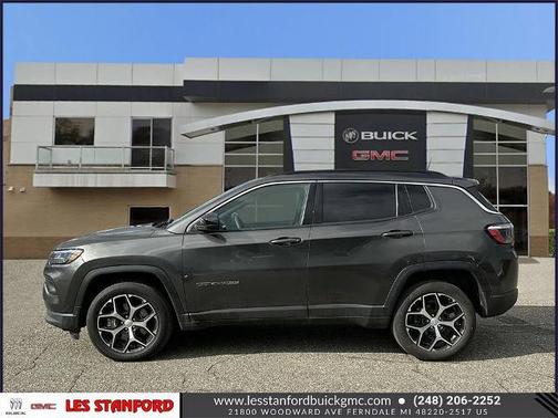 2024 Jeep Compass Latitude