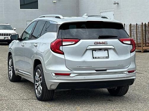 2022 GMC Terrain Denali