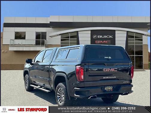 2021 GMC Sierra 1500 AT4