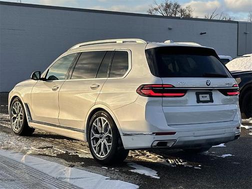 2024 BMW X7 xDrive40i