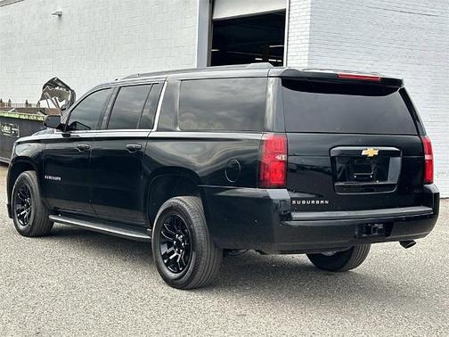 2020 Chevrolet Suburban LS