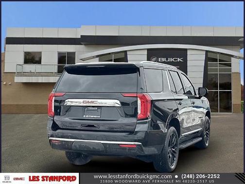 2024 GMC Yukon SLT