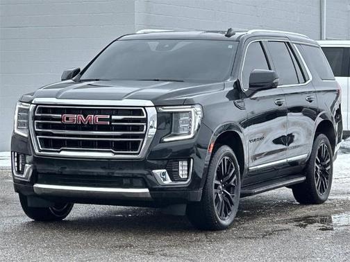 2024 GMC Yukon SLT