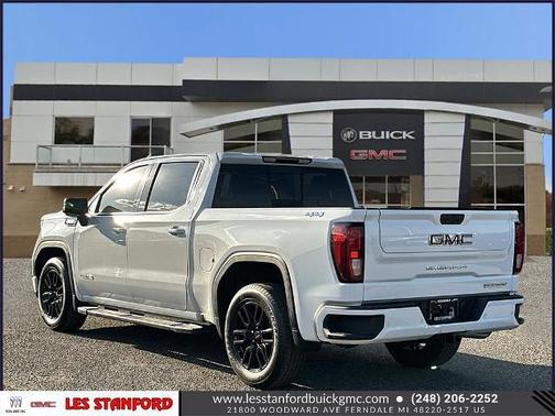 2022 GMC Sierra 1500 Elevation