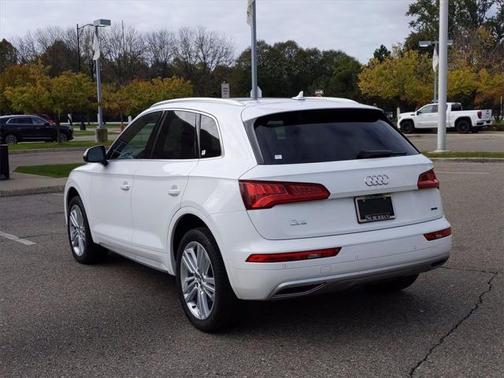 2019 Audi Q5 2.0T Premium Plus