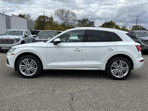 2019 Audi Q5 2.0T Premium Plus