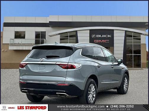 2023 Buick Enclave Essence AWD
