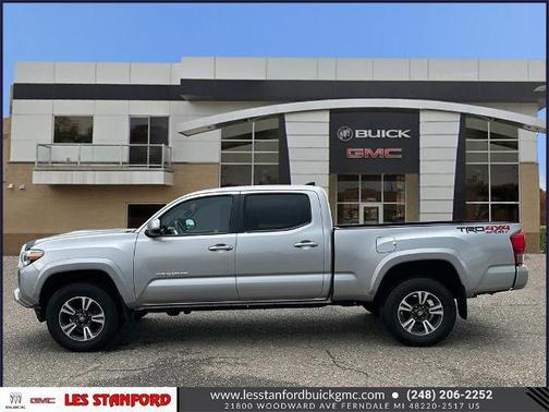 2017 Toyota Tacoma SR5