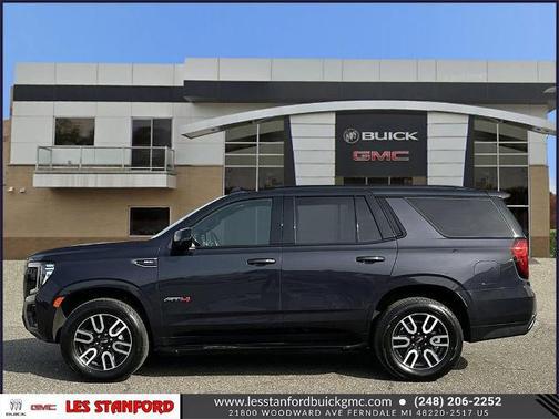 2023 GMC Yukon 4WD AT4