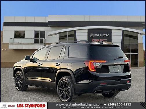 2022 GMC Acadia AWD SLT