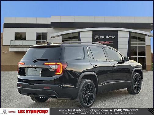 2022 GMC Acadia AWD SLT