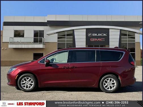 2017 Chrysler Pacifica Touring