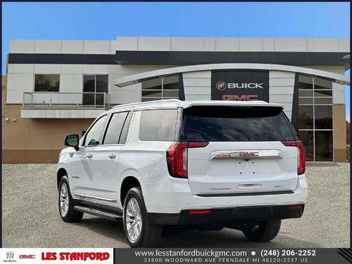Summit White 2023 GMC Yukon XL SLT