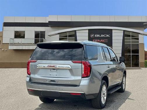 2024 GMC Yukon SLT