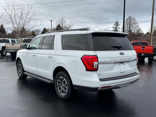 2023 Ford Expedition Max XLT