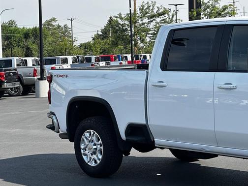 2022 Chevrolet Silverado 3500 LT