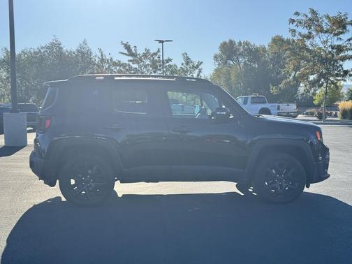 2017 Jeep Renegade Altitude