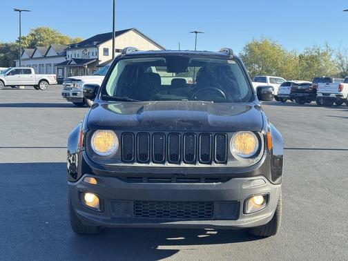 2017 Jeep Renegade Altitude