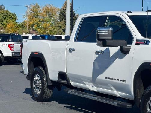 2024 GMC Sierra 3500 SLT