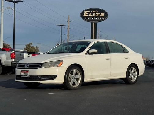 2013 Volkswagen Passat 2.5 SE